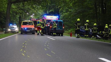 Unfall Bernau: PKW auf der Wandlitzer Chaussee überschlagen - Vollsperrung