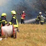 Bernau: Brand in Schönow unter Kontrolle - ein Kamerad verletzt 14 Bernau LIVE