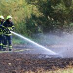 Bernau: Brand in Schönow unter Kontrolle - ein Kamerad verletzt 18 Bernau LIVE