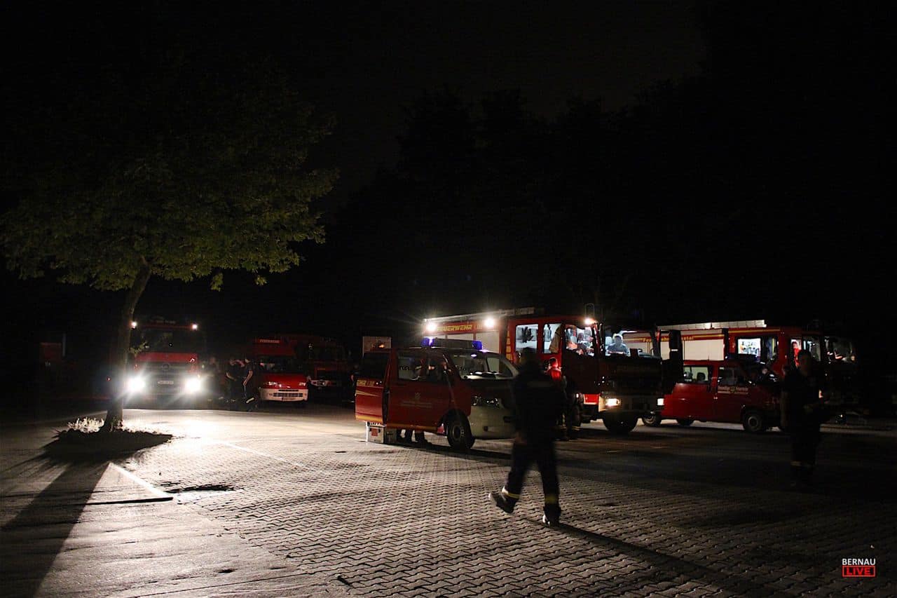 Waldbrand in Treuenbrietzen - Barnimer Einsatzkräfte gesund zurück