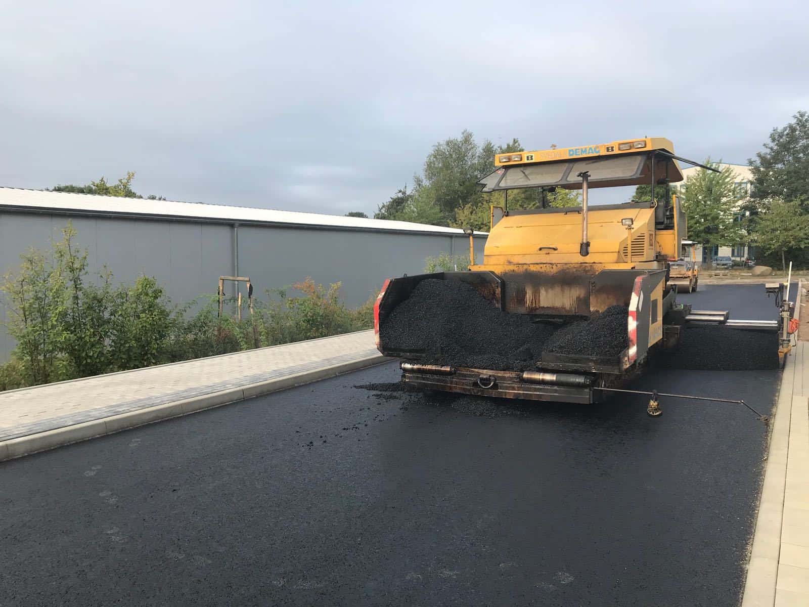 Bernau: Letzter Straßenabschnitt im Gewerbegebiet Rehberge fertig