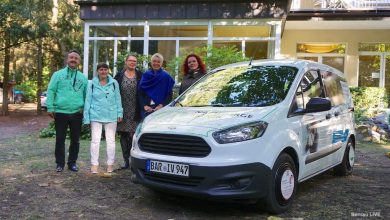 Bernau: Kindernachsorgeklinik erhielt dank Sponsoren neues Fahrzeug