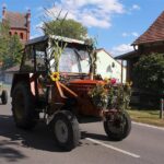 Bunt geschmückte Wagen beim Erntefest in Grüntal / Sydower Fließ 22 Bernau LIVE