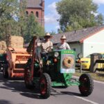 Bunt geschmückte Wagen beim Erntefest in Grüntal / Sydower Fließ 23 Bernau LIVE