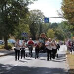 Bunt geschmückte Wagen beim Erntefest in Grüntal / Sydower Fließ 36 Bernau LIVE