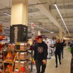 Spontane Tanz- und Gesangseinlage im Edeka-Center Bernau 5 Bernau LIVE
