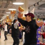 Spontane Tanz- und Gesangseinlage im Edeka-Center Bernau 9 Bernau LIVE