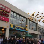 Spontane Tanz- und Gesangseinlage im Edeka-Center Bernau 3 Bernau LIVE
