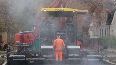 Bernau: Seitenstraßen in Schönow erhalten eine Asphaltdecke