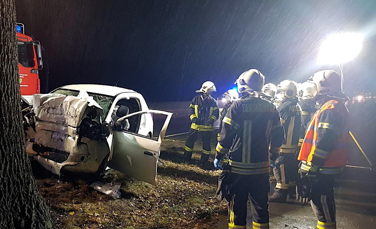 Tödlicher Verkehrsunfall zwischen Blumberg und Seefeld