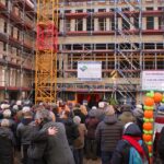 Großer Andrang beim Richtfest des Neuen Rathaus in Bernau 18 Bernau LIVE