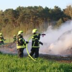 Helenenau: Bernauer und Barnimer Feuerwehr seit Stunden im Einsatz 16 Bernau LIVE
