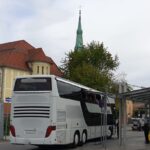 Linienbus kollidiert mit einem Haltestellendach am Bahnhof Bernau 3 Bernau LIVE