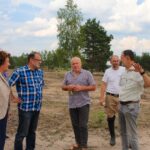 Ministerbesuch in der Schönower Heide: Bienen, Kultivierung und Naturschutz 13 Bernau LIVE