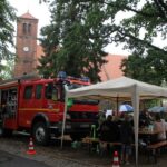 Besucher trotzten dem Regen beim 1. (Kinder) Flohmarkt in Ladeburg 17 Bernau LIVE