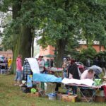 Besucher trotzten dem Regen beim 1. (Kinder) Flohmarkt in Ladeburg 7 Bernau LIVE