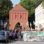 "Fridays for Future" - Demo für Klimaschutz in Bernau bei Berlin #3vor12 13 Bernau LIVE