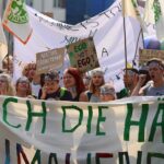 "Fridays for Future" - Demo für Klimaschutz in Bernau bei Berlin #3vor12 5 Bernau LIVE