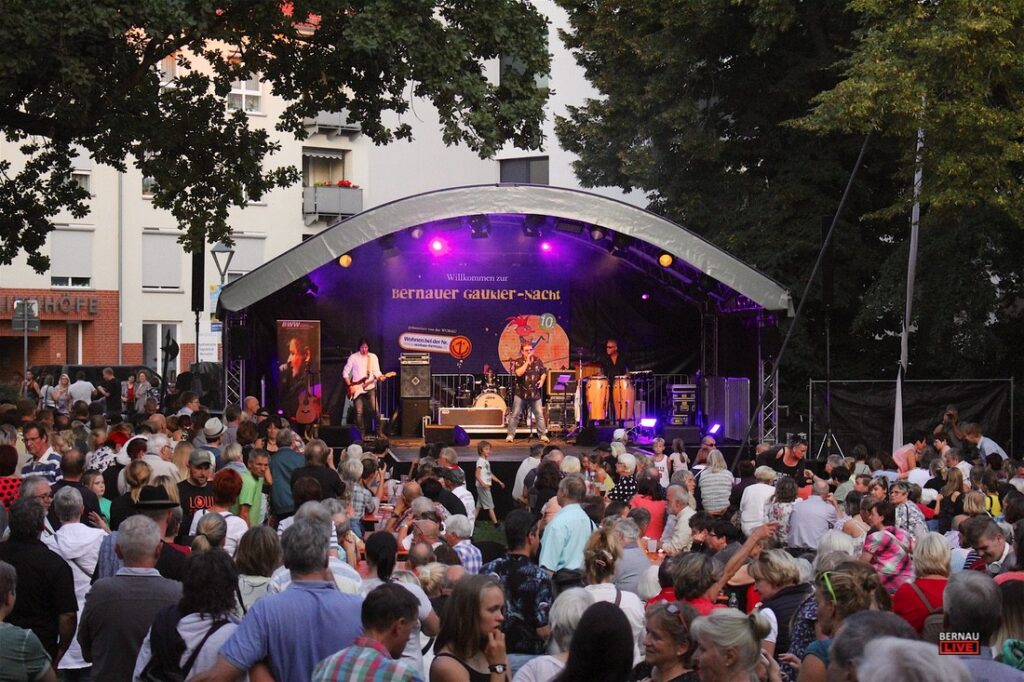 Ein Sommerabend voller Magie: Bernau trifft sich bei der 12. Gauklernacht 4 Bernau LIVE - Dein Stadtmagazin