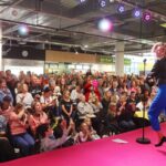 Schlagersängerin Ella Endlich begeistere ihre Fans in Bernau 16 Bernau LIVE