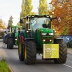 Traktoren-Sternfahrt nach Kundgebung in Berlin wieder auf Heimfahrt 4 Bernau LIVE