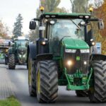 Traktoren-Sternfahrt nach Kundgebung in Berlin wieder auf Heimfahrt 5 Bernau LIVE