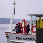 Advent in Altenhof: Hier kommt der Weihnachtsmann mit dem Schiff 18 Bernau LIVE - Dein Stadtmagazin