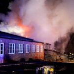 Großeinsatz der Feuerwehren Bernau: Gebäude steht in Lobetal in Vollbrand 7 Bernau LIVE