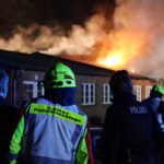 Großeinsatz der Feuerwehren Bernau: Gebäude steht in Lobetal in Vollbrand 14 Bernau LIVE