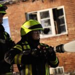 Großeinsatz der Feuerwehren Bernau: Gebäude steht in Lobetal in Vollbrand 34 Bernau LIVE