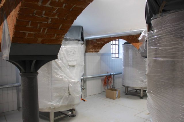 Bernauer Bier - Braukessel für die künftige Brauerei in Börnicke