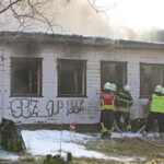 Zepernick: Gebäudebrand hält seit Stunden die Feuerwehren in Atem 10 Bernau LIVE