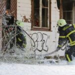 Zepernick: Gebäudebrand hält seit Stunden die Feuerwehren in Atem 12 Bernau LIVE