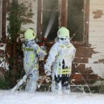 Zepernick: Gebäudebrand hält seit Stunden die Feuerwehren in Atem 22 Bernau LIVE