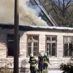 Zepernick: Gebäudebrand hält seit Stunden die Feuerwehren in Atem 25 Bernau LIVE