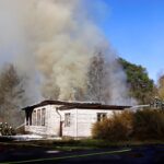 Zepernick: Gebäudebrand hält seit Stunden die Feuerwehren in Atem 26 Bernau LIVE