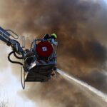 Zepernick: Gebäudebrand hält seit Stunden die Feuerwehren in Atem 38 Bernau LIVE