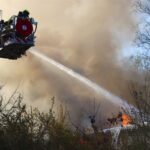 Zepernick: Gebäudebrand hält seit Stunden die Feuerwehren in Atem 40 Bernau LIVE