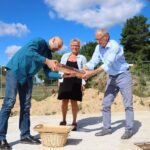 Bernau: Grundsteinlegung - Gemeinschaftshaus Birkholzaue 3 Bernau LIVE