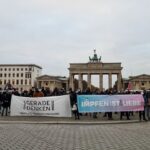 Wasserwerfer bei Corona-Demonstrationen in Berlin 3 Bernau LIVE