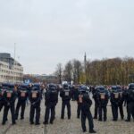 Wasserwerfer bei Corona-Demonstrationen in Berlin 4 Bernau LIVE