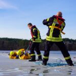 Feuerwehrübung zur Eisrettung am Wukensee in Biesenthal 51 Bernau LIVE