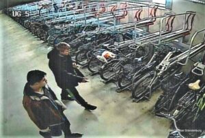 Bernau: Mutmaßliche Fahrraddiebe mit Foto gesucht 4 Bernau LIVE