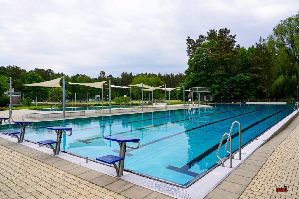 Freibad Bernau Waldfrieden - Gedenktafel erinnert an Günter Klein 6 Bernau LIVE