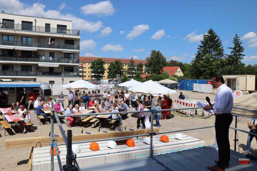 Richtfest am Stadtquartier "An der der Viehtrift" in Bernau 8 Bernau LIVE