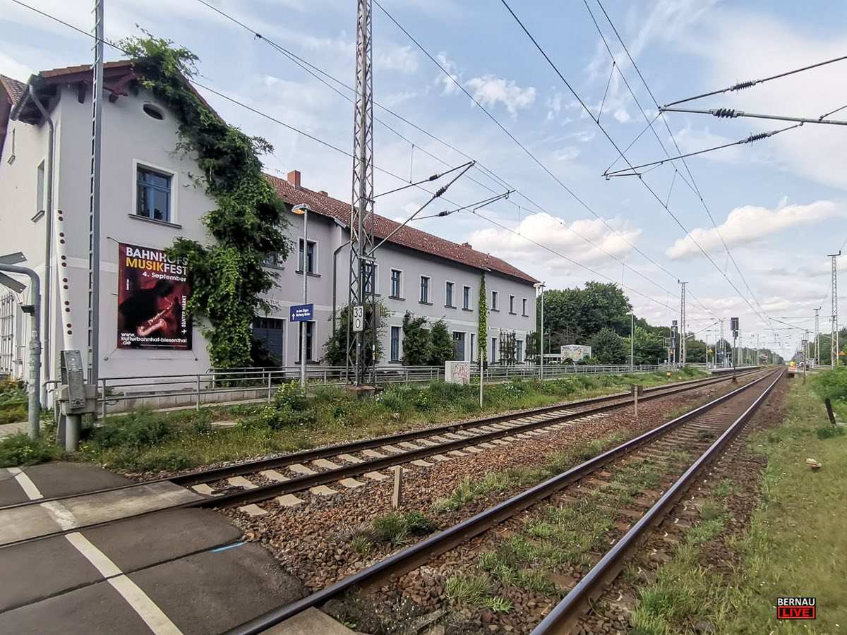 Bahnhof Biesenthal Bernau LIVE