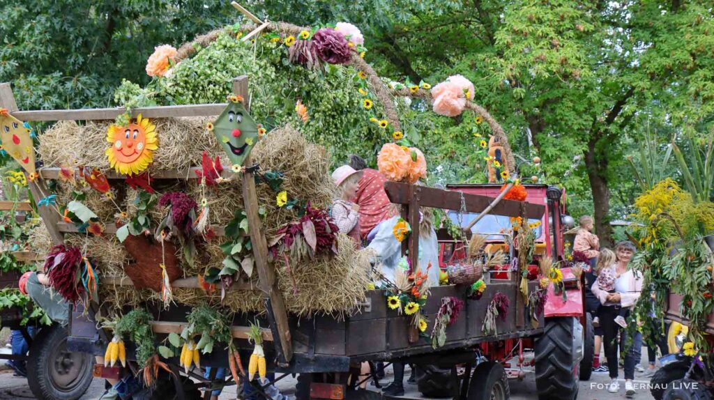 Grüntal feierte sein diesjähriges Erntefest mit wunderschönem Umzug 13 Bernau LIVE