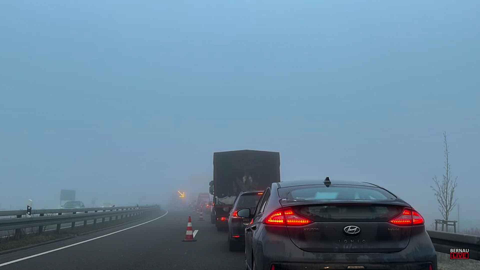 Stau Nebel Verkehr