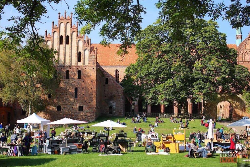 Willkommen in der neuen Woche und guten Morgen aus Bernau 5 Bewirtschaftung des Kloster Chorin soll Thema im Landtag werden
