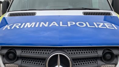 Die Polizei Bernau sucht Ladendiebe mit Fotos der Überwachungskamera